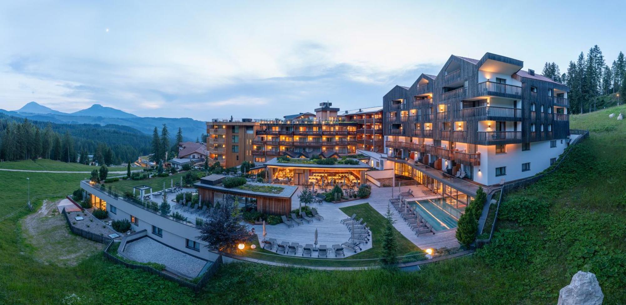 Hotel Cristal Оберегген Экстерьер фото